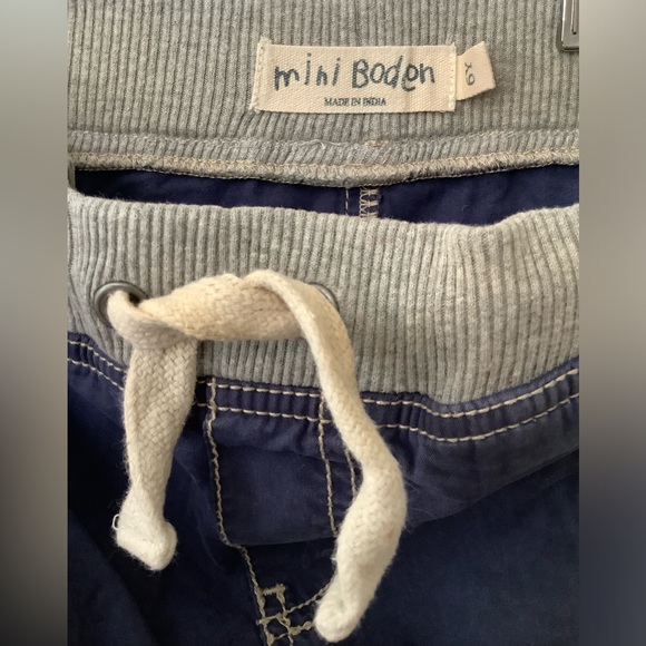 Mini Boden Zip-off Cargos (pants or shorts) Navy w/ grey. Purposely distressed. - Picture 6 of 8